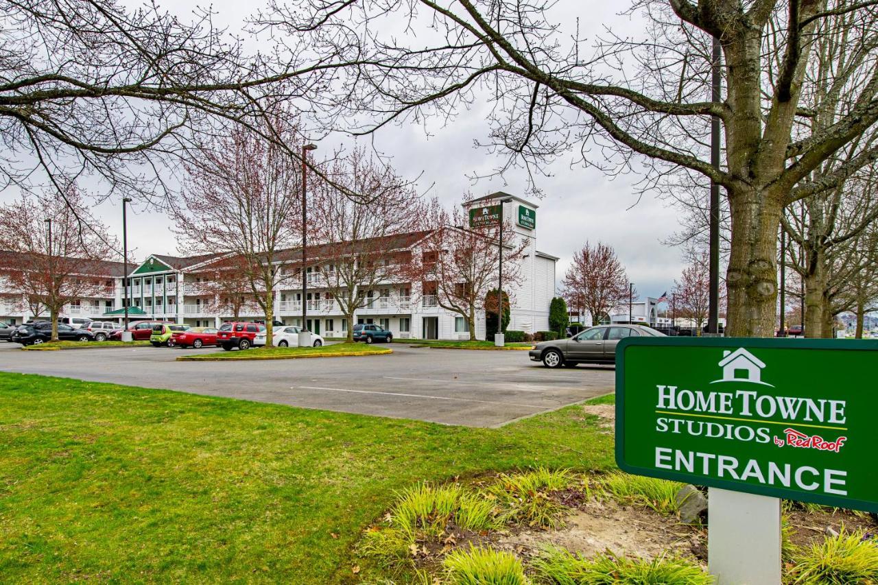 Hometowne Studios By Red Roof Tacoma - Puyallup Exterior foto